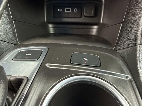Used 2024 Chevrolet Equinox LT AWD/4WD image 31