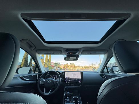 Used 2022 Lexus NX 350 AWD image 16
