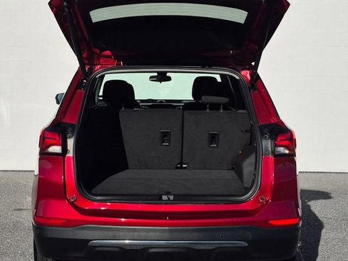 Used 2024 Chevrolet Equinox LT image 27