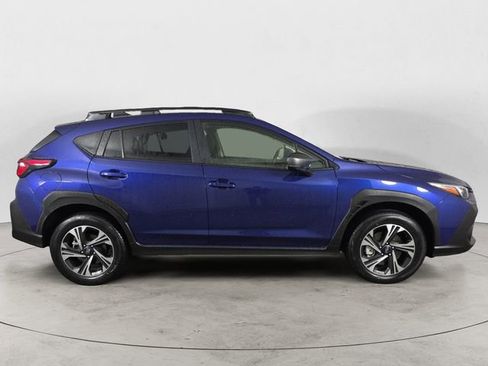 Certified 2025 Subaru Crosstrek 2.0i Premium image 6