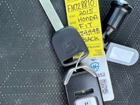 Used 2015 Honda Fit EX image 25