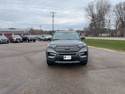 Used 2023 Ford Explorer Limited w/ Class IV Trailer Tow Package image 2