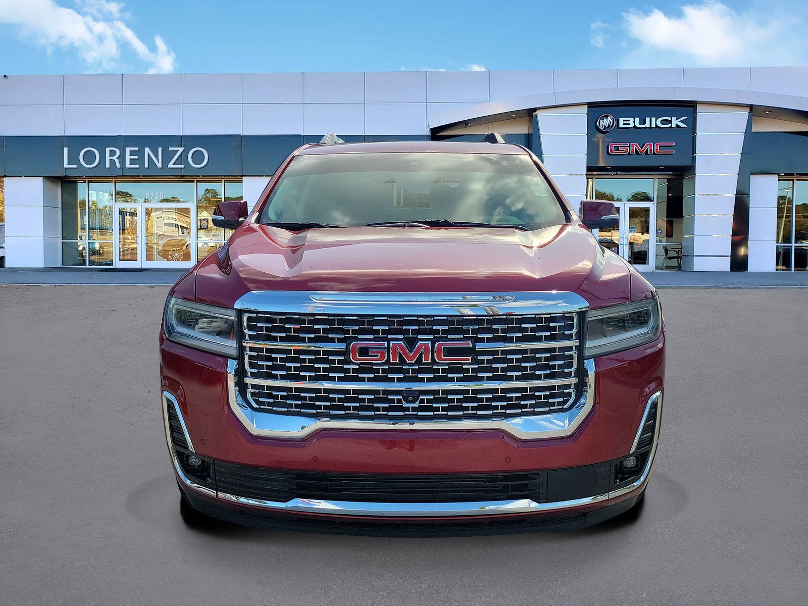 Used 2020 GMC Acadia Denali w/ Technology Package FWD image 2