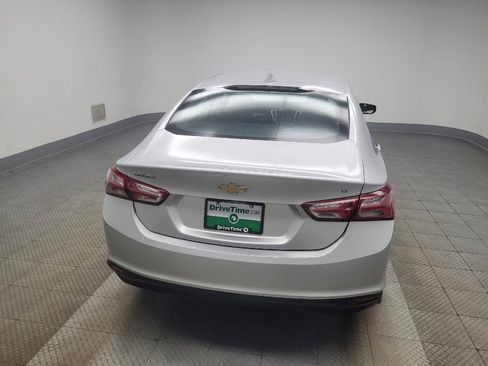 Used 2020 Chevrolet Malibu LT FWD image 7
