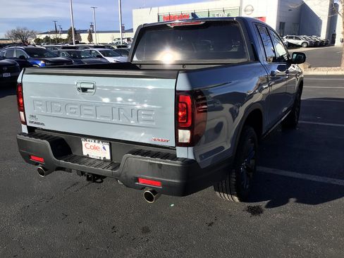 Used 2024 Honda Ridgeline Sport image 5