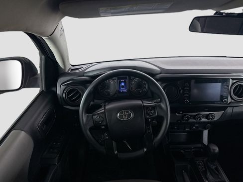 Used 2021 Toyota Tacoma SR w/ SR Convenience Package image 17