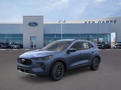 New 2026 Ford Escape SE w/ PHEV Premium Package