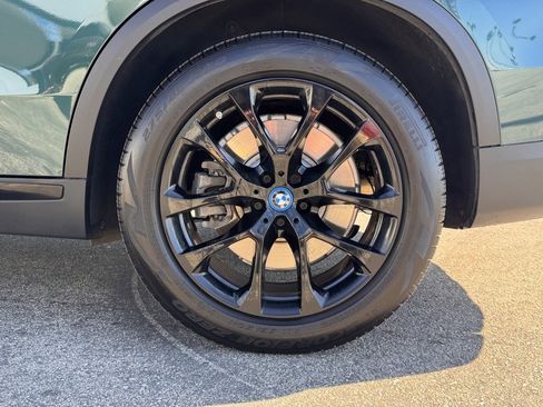 Used 2024 BMW X5 xDrive50e w/ Parking Assistance Package image 15