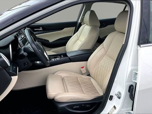Used 2023 Nissan Maxima Platinum w/ Sport Mat Group image 15