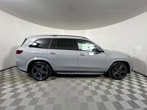 New 2026 Mercedes-Benz GLS 450 4MATIC image 8