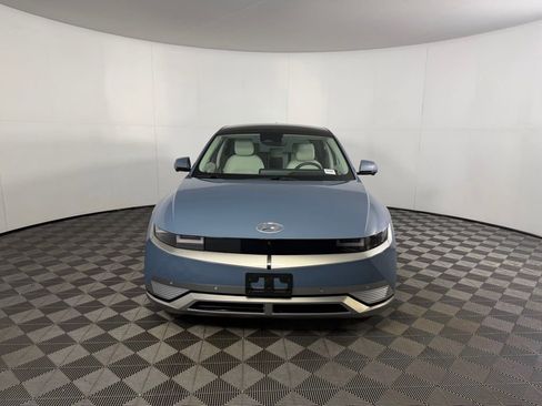 Used 2022 Hyundai Ioniq 5 Limited w/ Cargo Package image 10