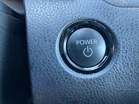 Certified 2025 Toyota Camry SE AWD/4WD image 26