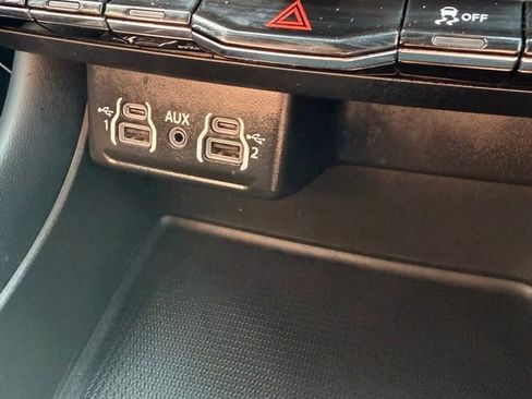 Used 2024 Dodge Durango GT AWD/4WD image 29