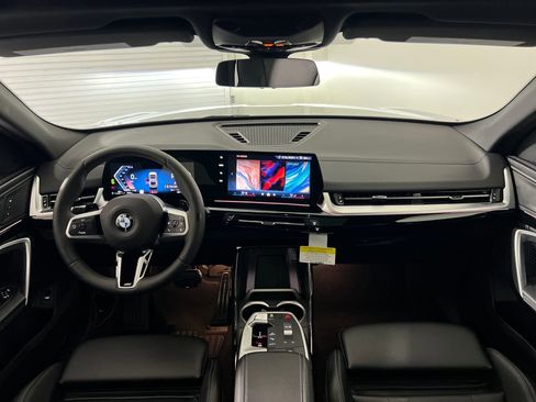 Used 2026 BMW X2 xDrive28i w/ M Sport Package image 16
