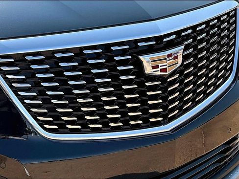 Certified 2023 Cadillac XT5 Premium Luxury AWD/4WD image 29