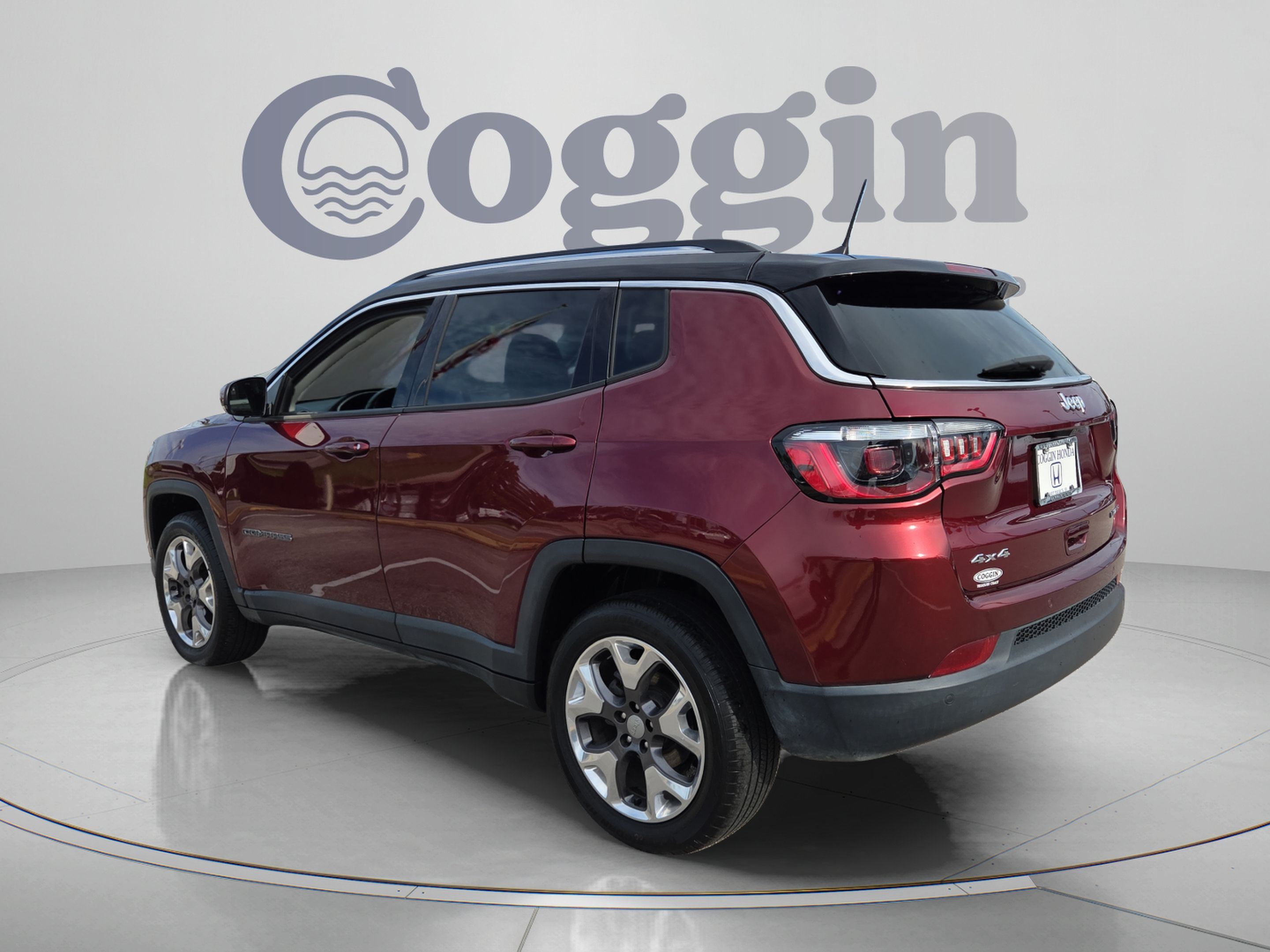 Used 2021 Jeep Compass Limited AWD/4WD image 3