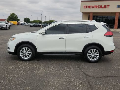 Used 2017 Nissan Rogue SV w/ Sun & Sound Touring Package AWD/4WD image 2
