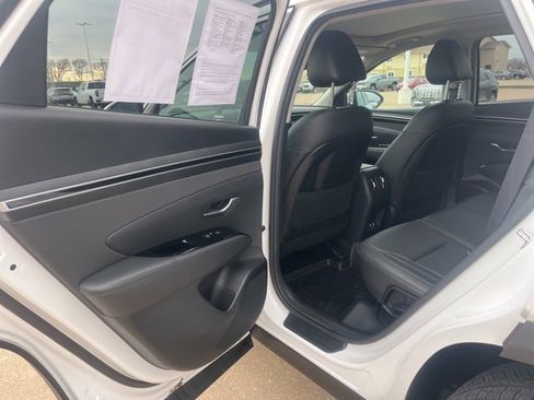 Used 2023 Hyundai Tucson Limited image 37