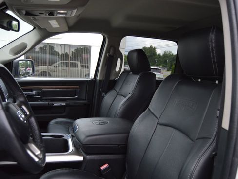 Used 2018 RAM 1500 Laramie w/ Convenience Group image 13