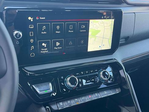 New 2026 GMC Sierra 2500 AT4 w/ Technology Package AWD/4WD image 27