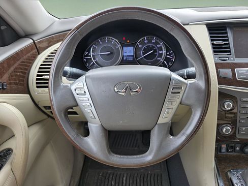 Used 2017 INFINITI QX80 2WD w/ Driver Assistance Package image 26