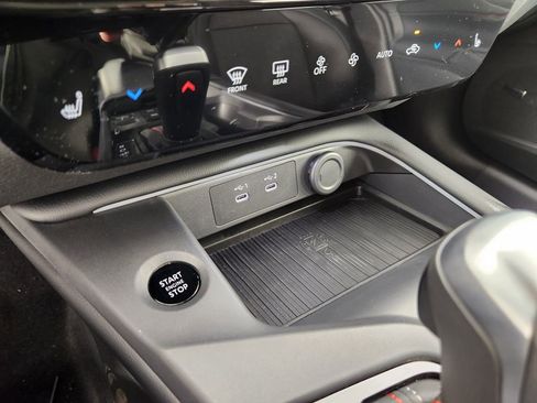 New 2026 Nissan Sentra SR w/ SR Premium Package image 22