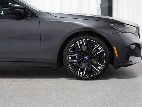 Used 2025 BMW i5 M60 w/ Premium Package AWD/4WD image 11