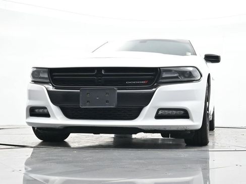Used 2016 Dodge Charger SXT w/ Plus Group image 32