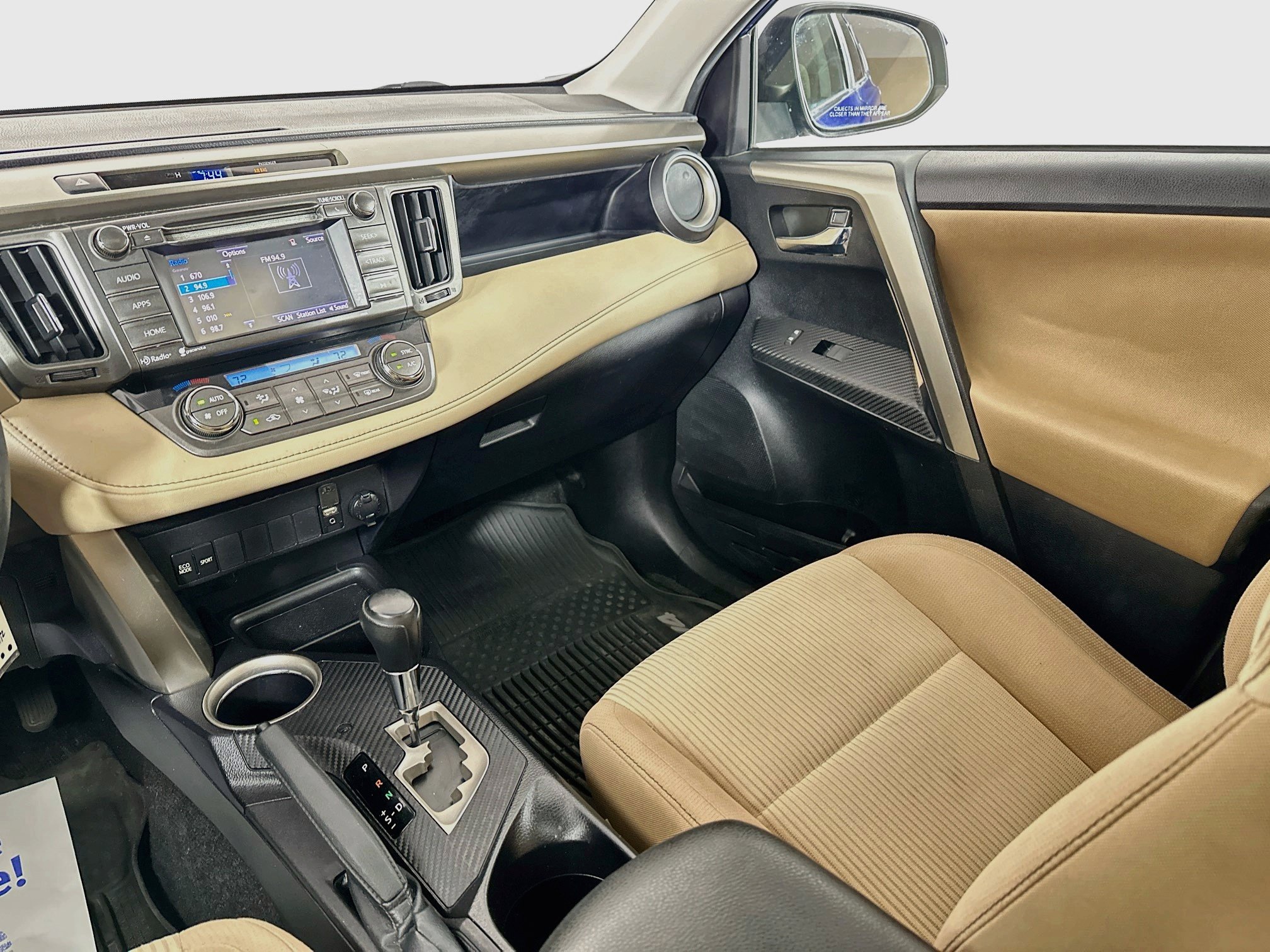 Used 2015 Toyota RAV4 XLE AWD/4WD image 22