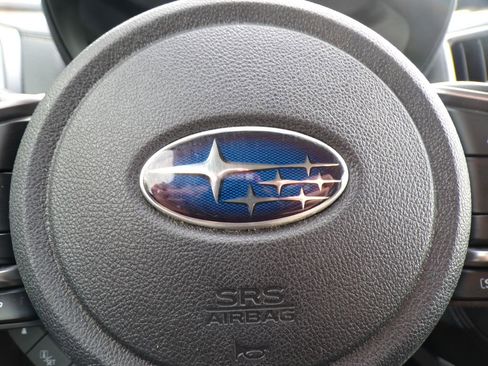 Used 2022 Subaru Forester Premium AWD/4WD image 32