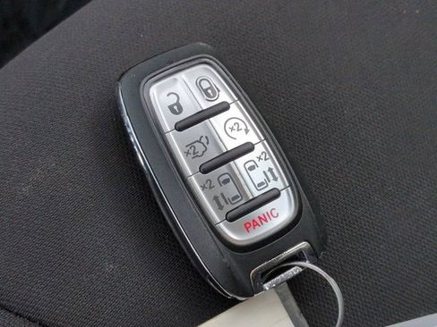 Used 2023 Chrysler Voyager LX FWD image 26