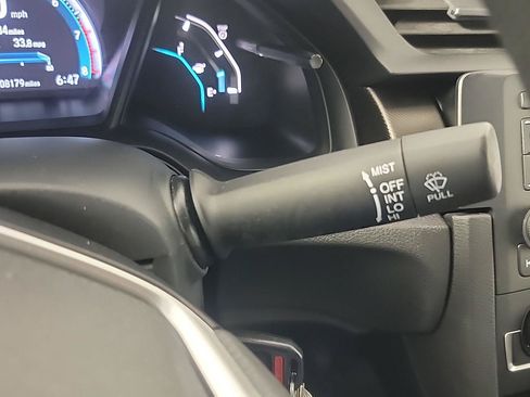 Used 2020 Honda Civic LX image 25