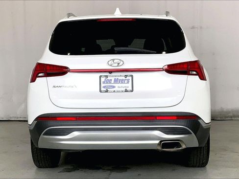 Used 2021 Hyundai Santa Fe SEL w/ Convenience Package image 4