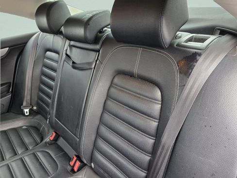 Used 2013 Volkswagen CC R-Line image 29