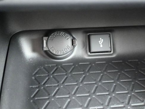 Certified 2022 Toyota RAV4 XLE image 24