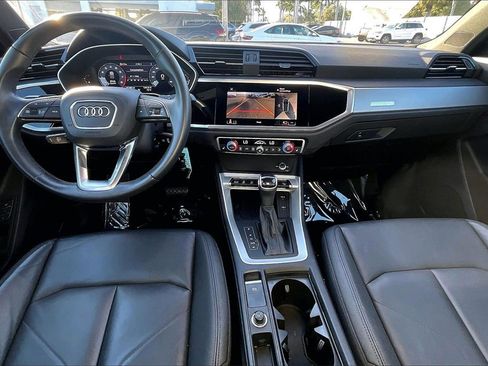 Certified 2022 Audi Q3 2.0T Premium Plus w/ Premium Plus Package image 3