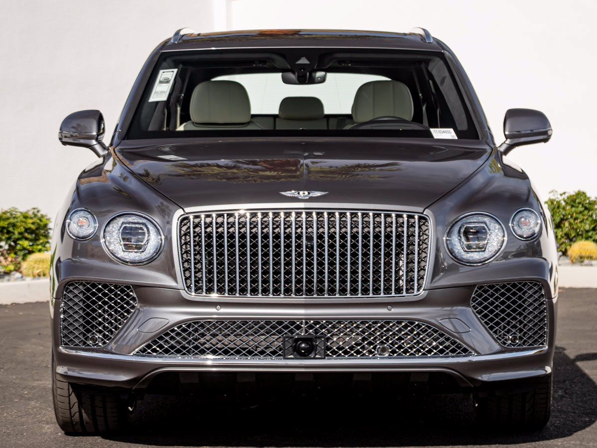 Used 2026 Bentley Bentayga AWD/4WD image 7