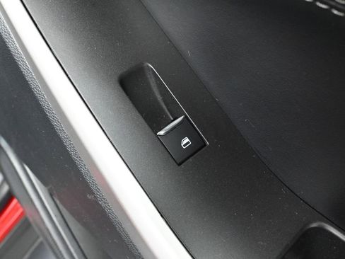 Used 2023 Ford Explorer XLT w/ Equipment Group 202A AWD/4WD image 46