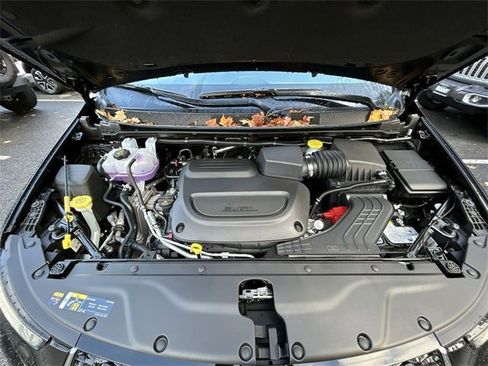 New 2026 Chrysler Pacifica Select image 10