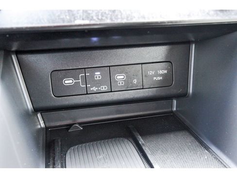 Used 2025 Hyundai Sonata SEL FWD image 30