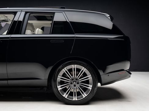 Used 2023 Land Rover Range Rover SE AWD/4WD image 20