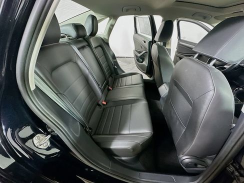 Used 2024 Volkswagen Jetta SE FWD image 11