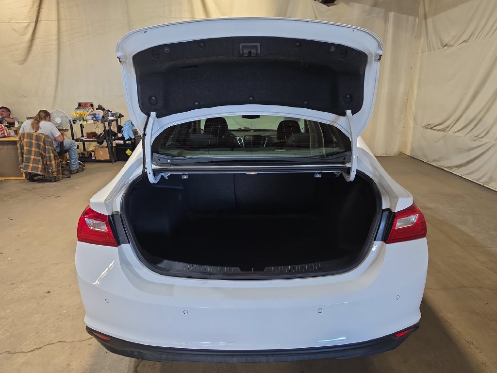 Used 2024 Chevrolet Malibu LT FWD image 20