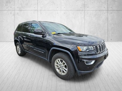Used 2018 Jeep Grand Cherokee Laredo