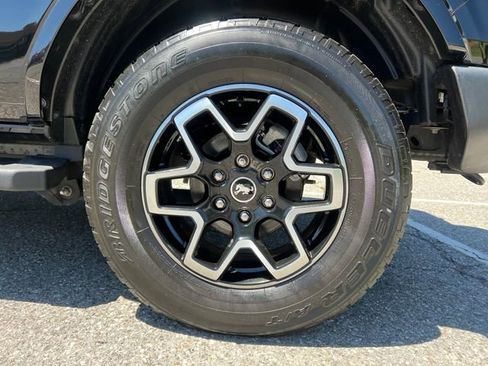 Used 2023 Ford Bronco Outer Banks AWD/4WD image 16