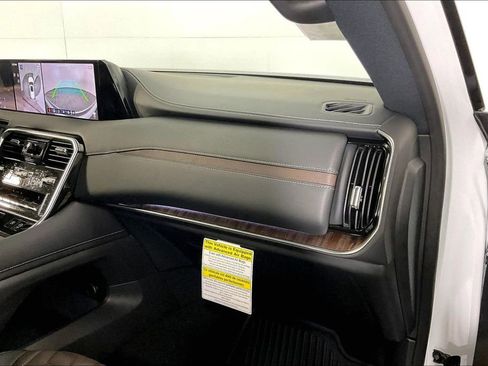 New 2026 Nissan Armada Platinum Reserve AWD/4WD image 21
