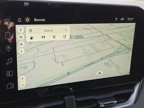 Certified 2026 Chevrolet Equinox LT w/ Convenience Package II image 3