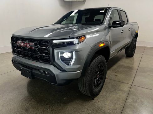 New 2026 GMC Canyon Elevation w/ Convenience Package image 11