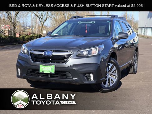 Used 2021 Subaru Outback Premium image 1
