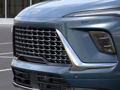 New 2026 Buick Enclave Avenir w/ Super Cruise Package image 13